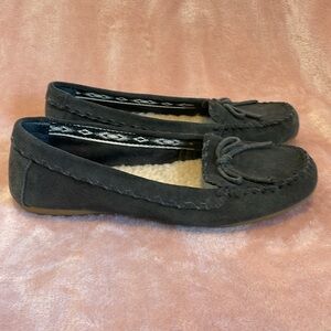 Minnetonka Suede Leather Moccasins Size 8 Grey Rubber Comfort Sole